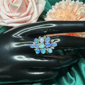 Vintage 14K Gold Jelly Opal Cluster Ring